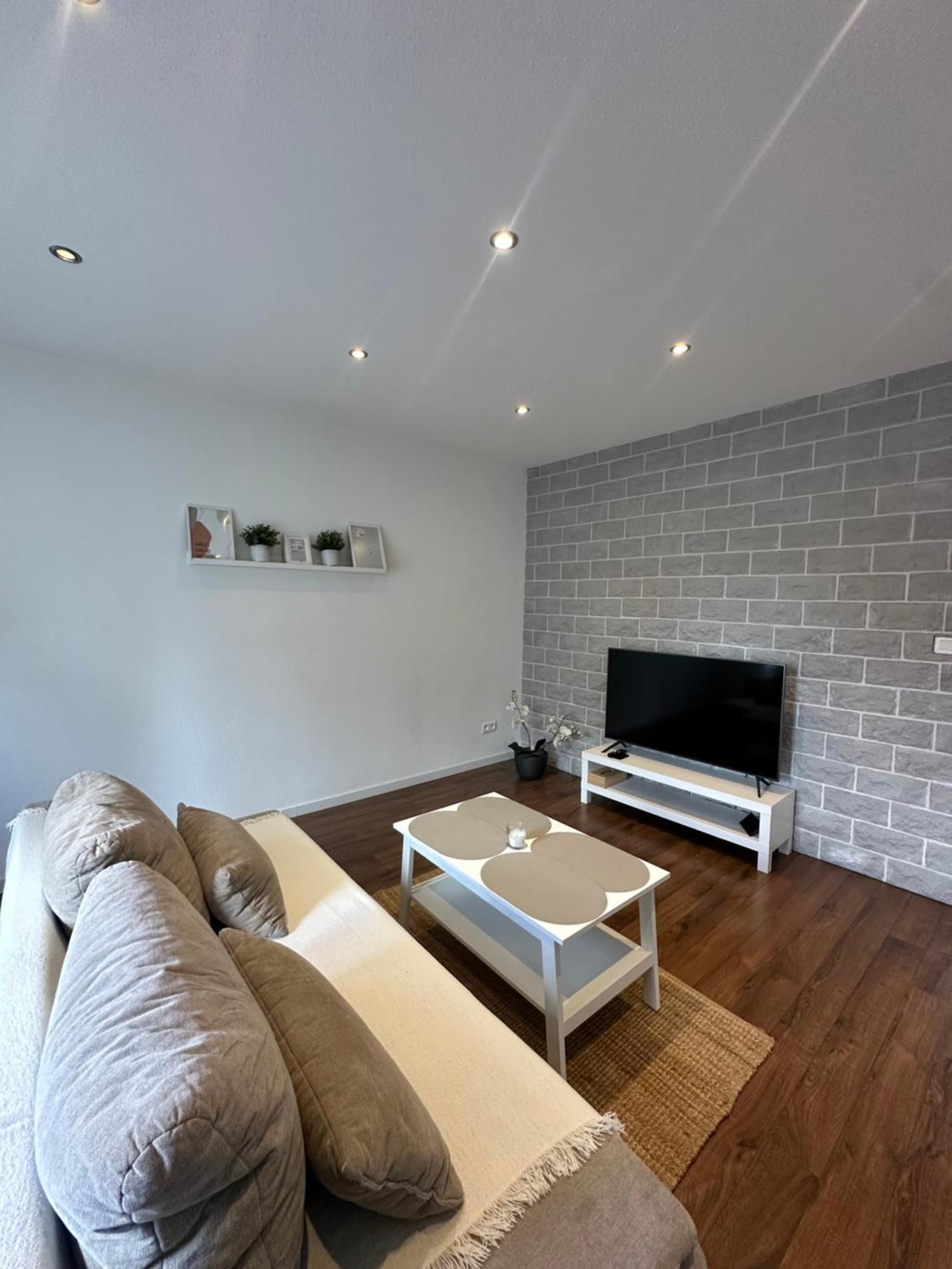 # Le 3 # Joli Appartement T3 Mulhouse Centre, Neuf, Calme Et Tout Equipe Buitenkant foto